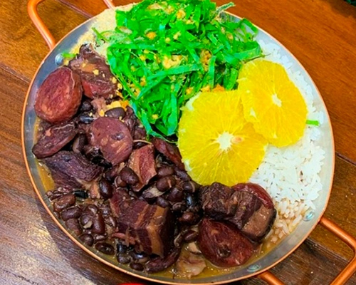 Marmitex Feijoada Completa com Laranja